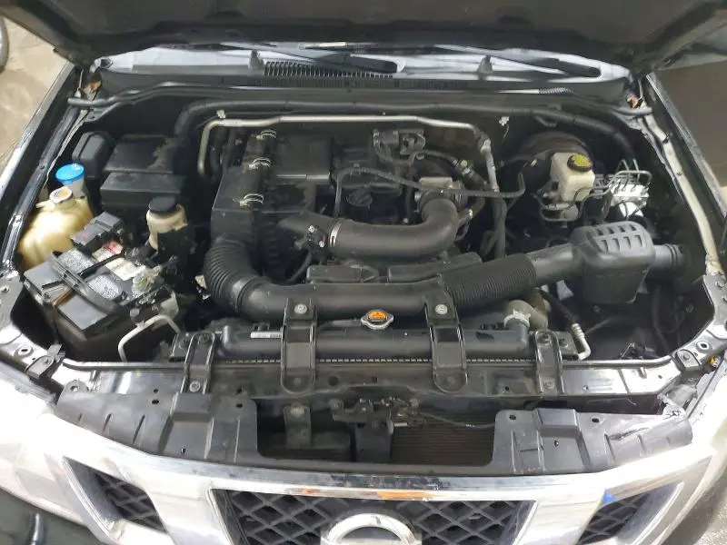 2017 NISSAN FRONTIER S  