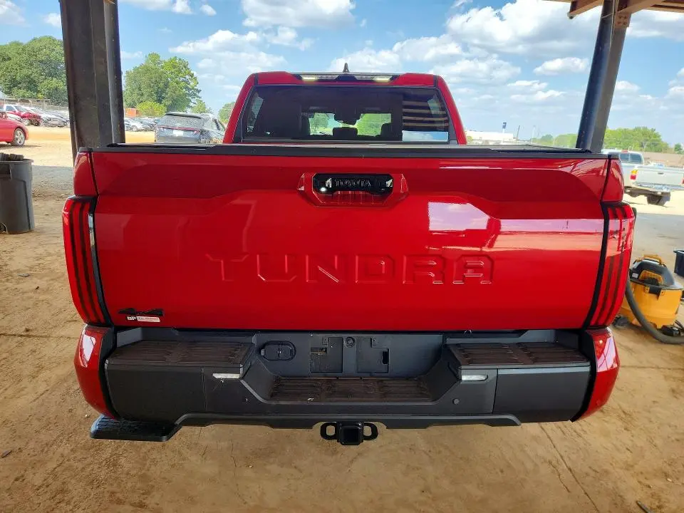 2026 TOYOTA TUNDRA LIMITED  