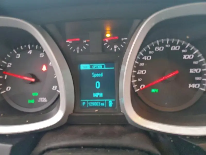 2017 CHEVROLET EQUINOX LT  