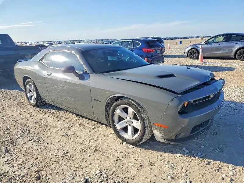 2017 DODGE CHALLENGER SXT  