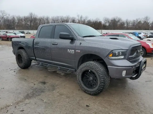 2019 RAM 1500 CLASSIC SLT  