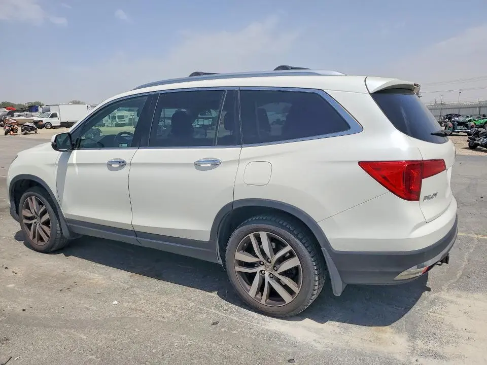 2017 HONDA PILOT ELITE  