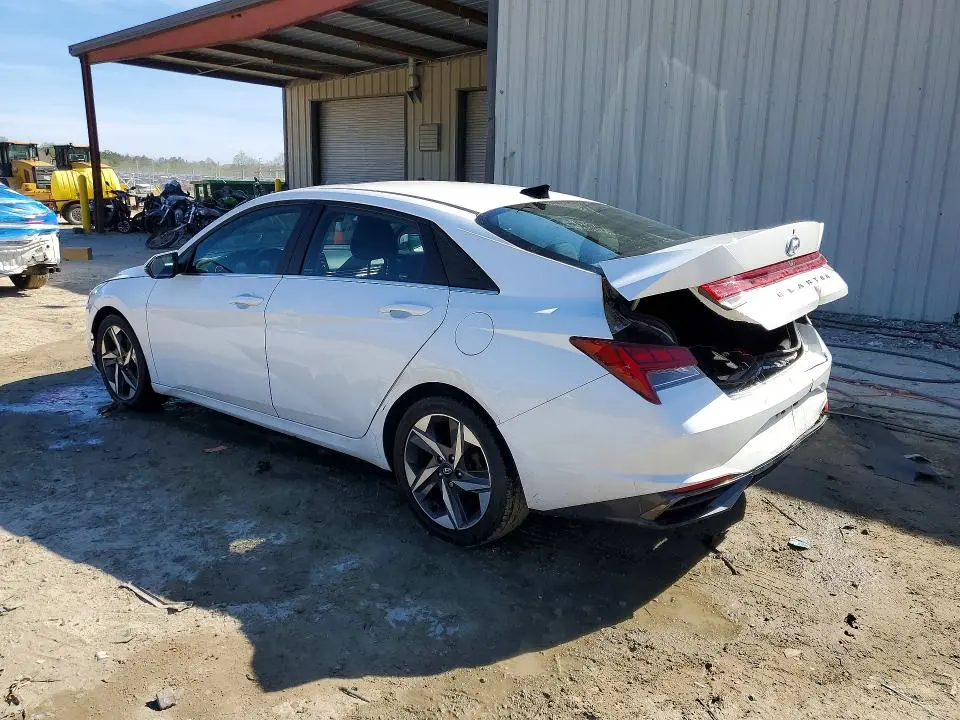2021 HYUNDAI ELANTRA SEL  