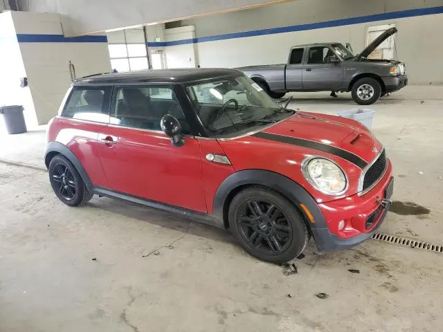 2013 MINI COOPER S