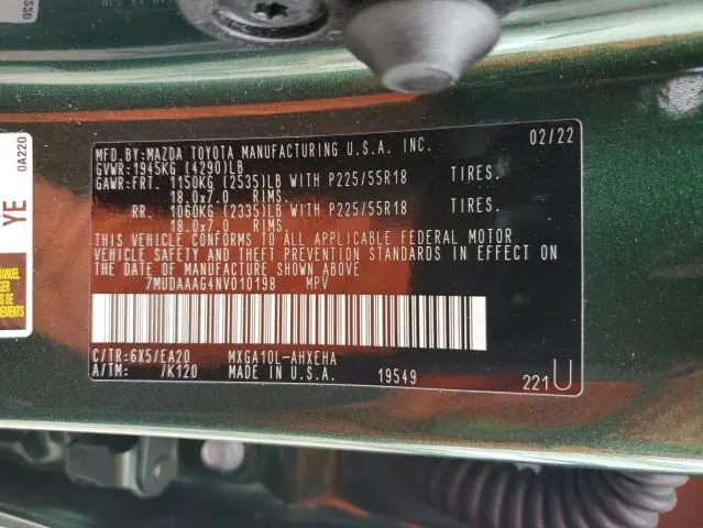 2022 TOYOTA COROLLA CROSS XLE  