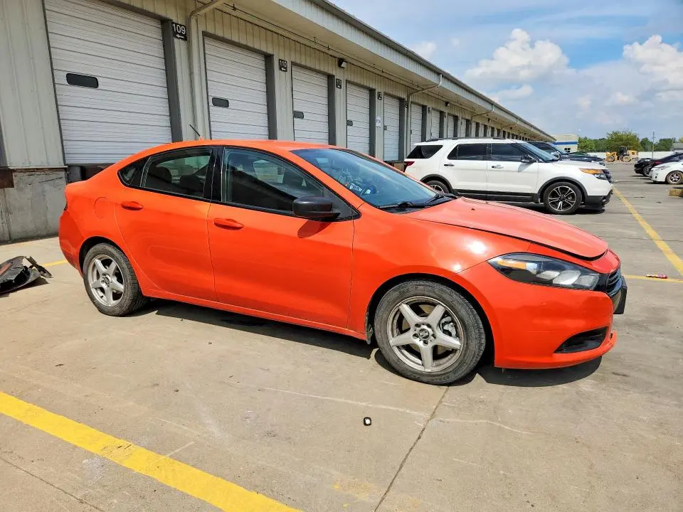 2015 DODGE DART SXT  