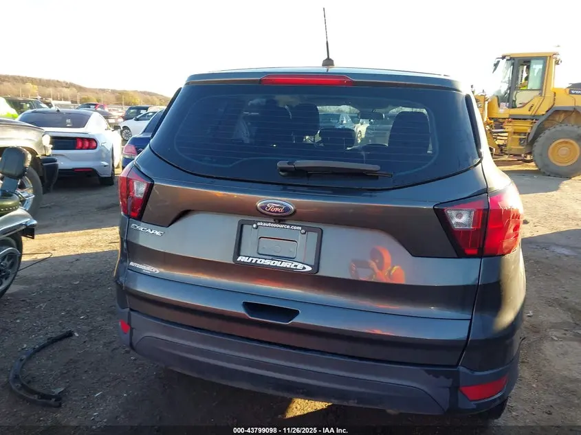 2019 FORD ESCAPE S