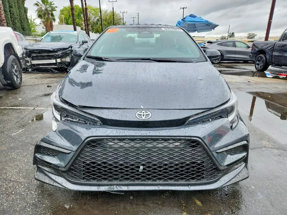2025 TOYOTA COROLLA SE  