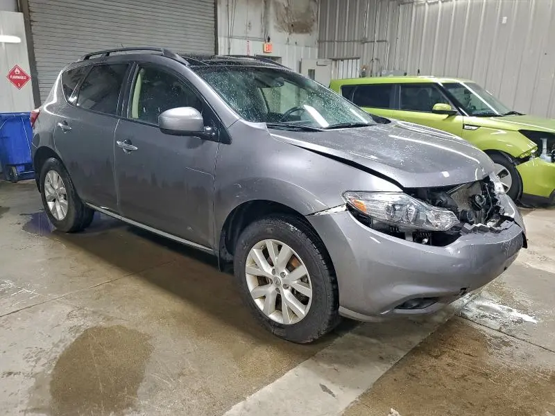 2013 NISSAN MURANO S  
