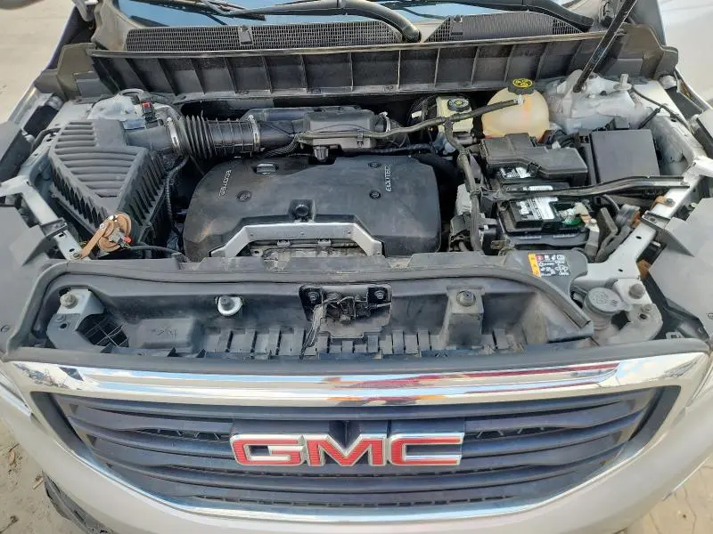 2017 GMC ACADIA SLE  