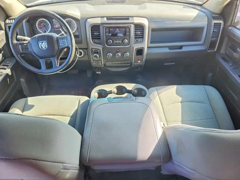 2013 RAM 1500 ST  