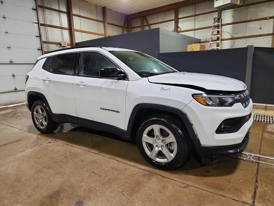 2024 JEEP COMPASS LATITUDE  