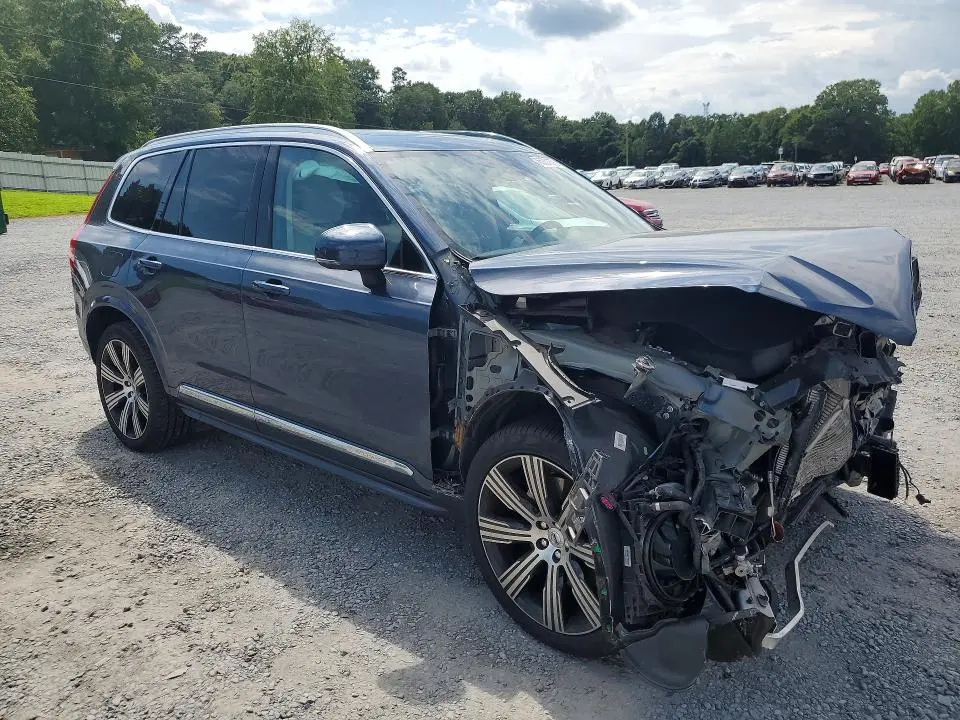 2023 VOLVO XC90 PLUS  