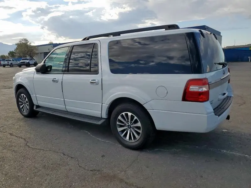 2016 FORD EXPEDITION EL XLT  