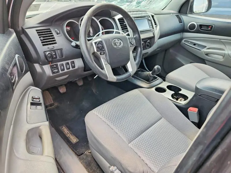 2015 TOYOTA TACOMA BASE  