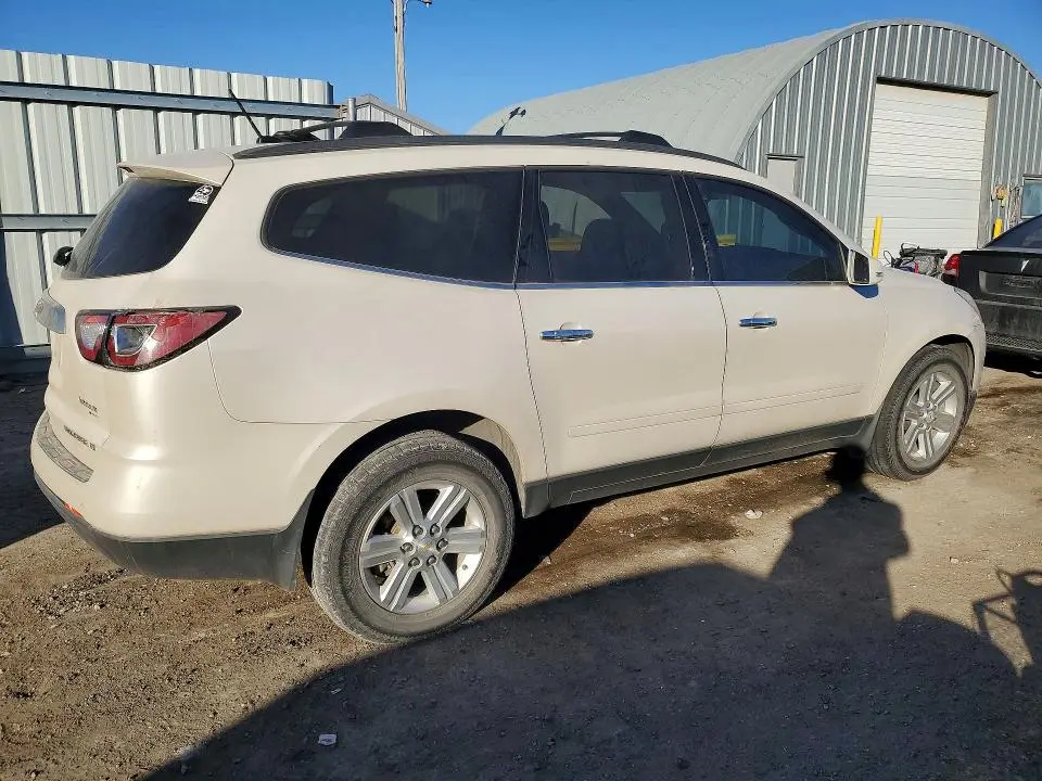2014 CHEVROLET TRAVERSE LT  