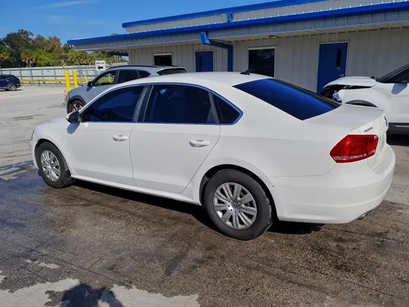 2012 VOLKSWAGEN PASSAT SE  