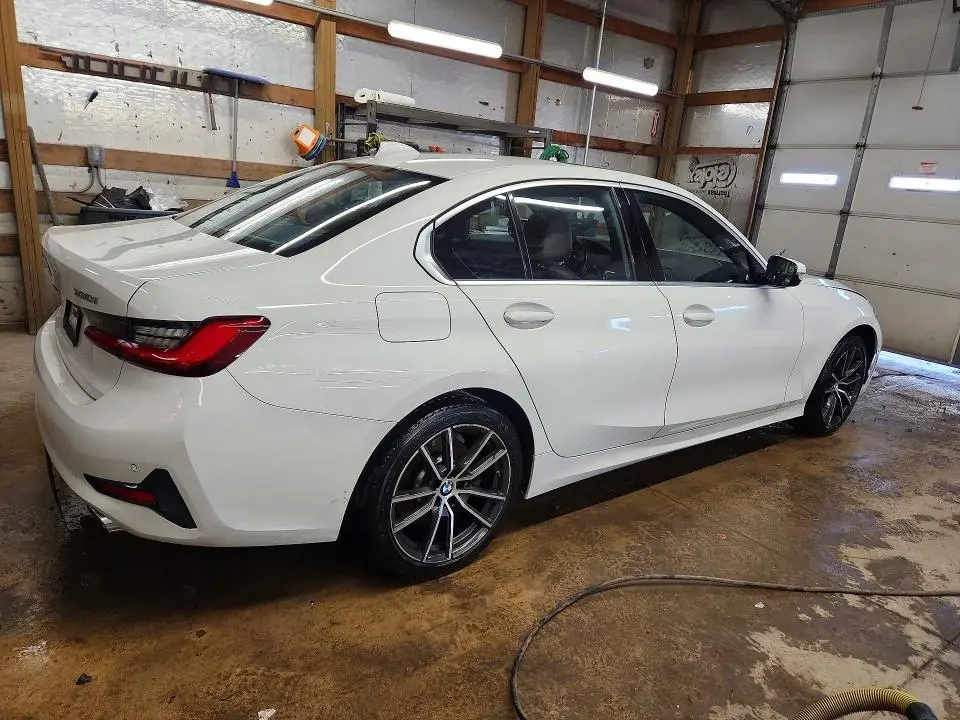 2019 BMW 330I   