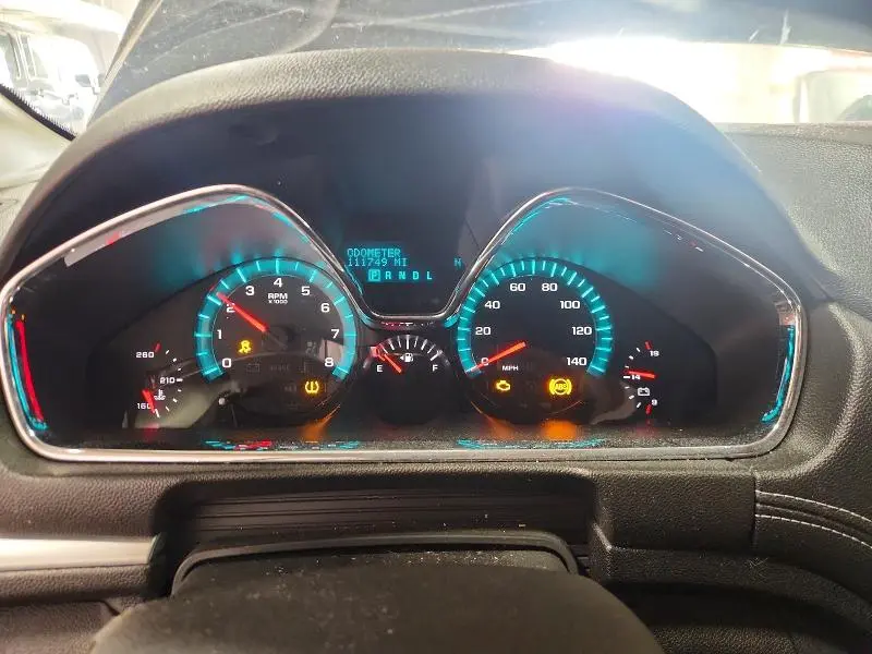 2015 CHEVROLET TRAVERSE LT  