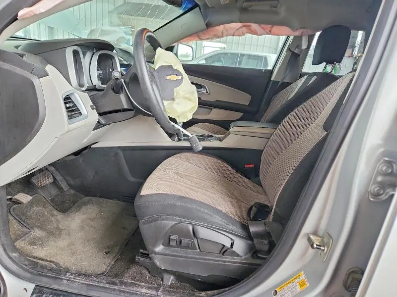 2010 CHEVROLET EQUINOX LT  