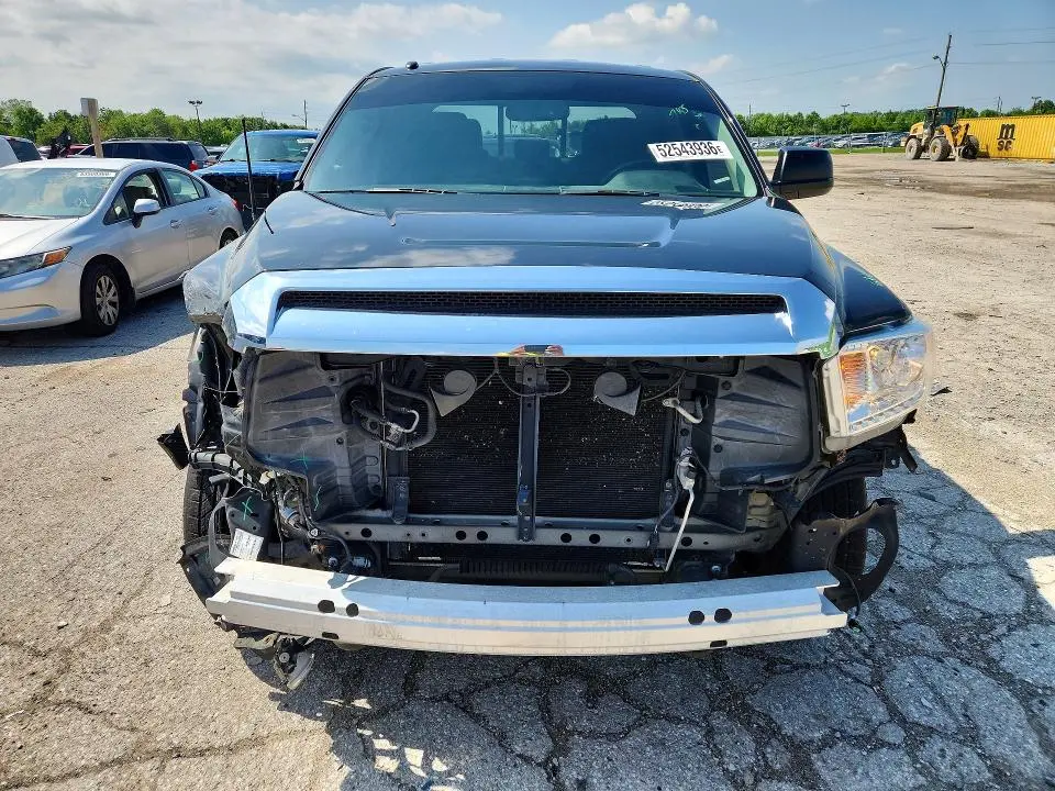 2015 TOYOTA TUNDRA SR5  