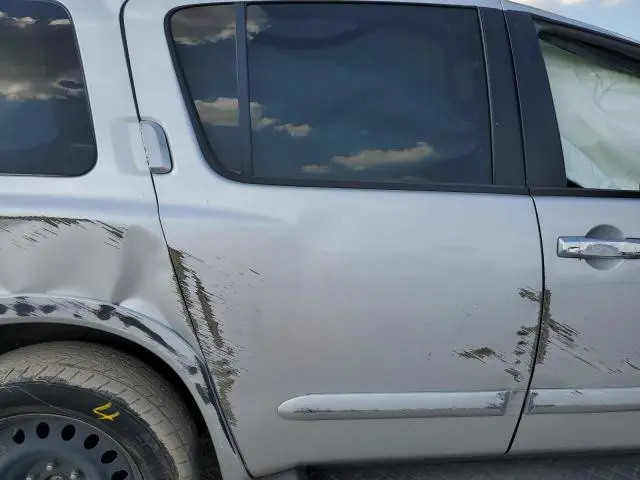 2013 NISSAN ARMADA SV  
