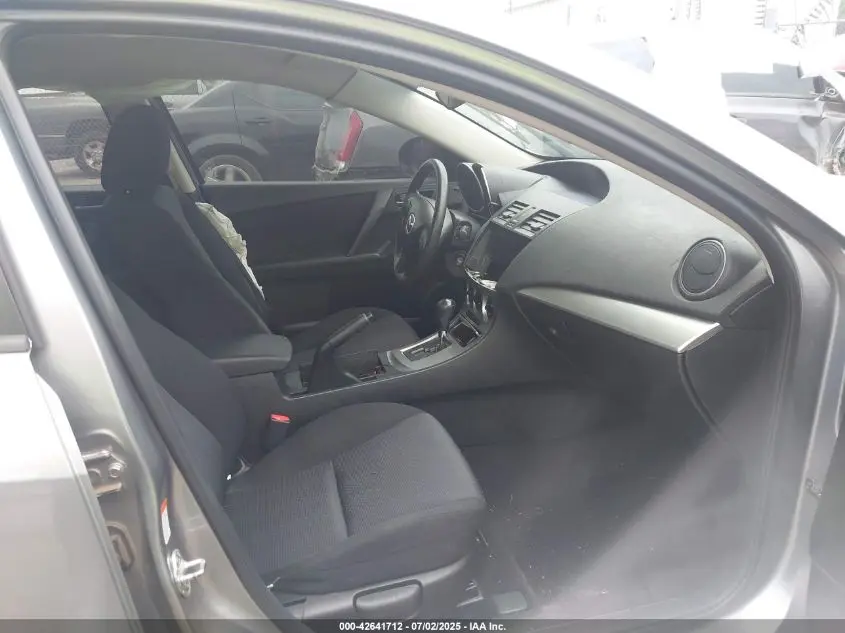 2010 MAZDA MAZDA3 I TOURING
