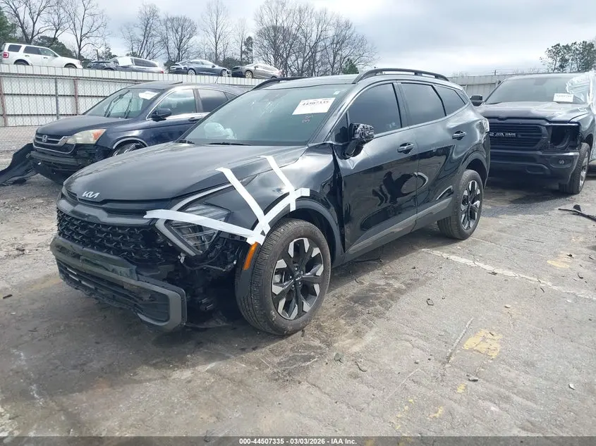 2024 KIA SPORTAGE X-LINE