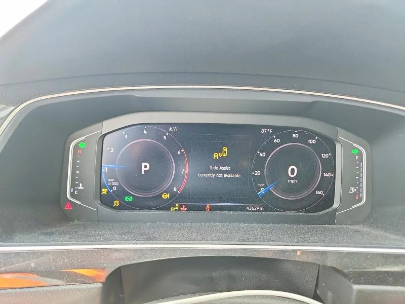 2020 VOLKSWAGEN TIGUAN SE  