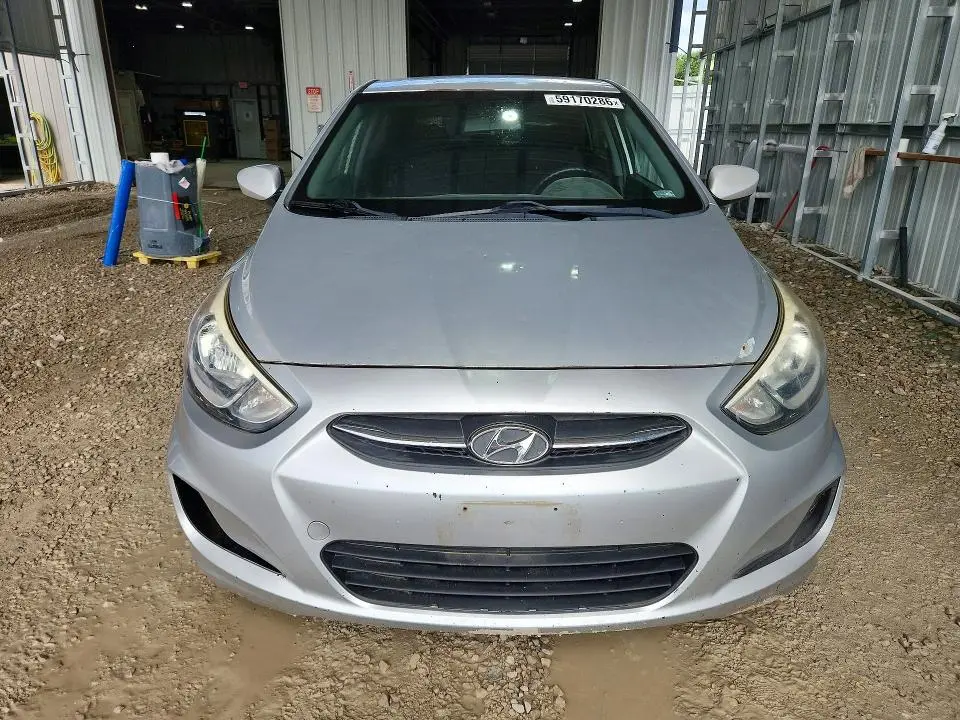 2015 HYUNDAI ACCENT GS  