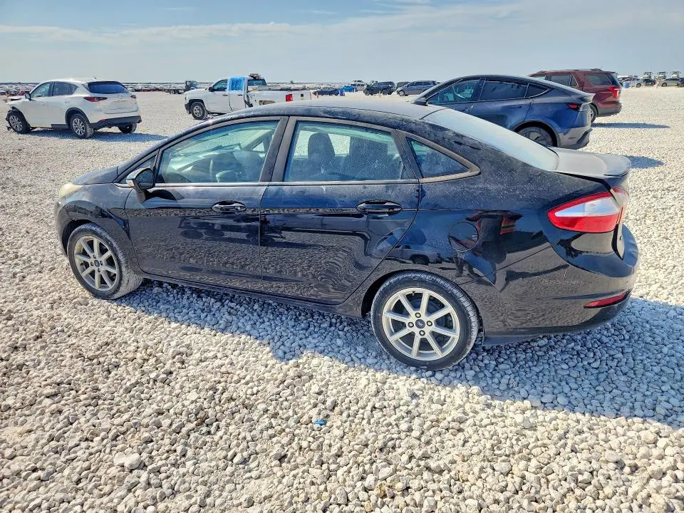 2017 FORD FIESTA SE  