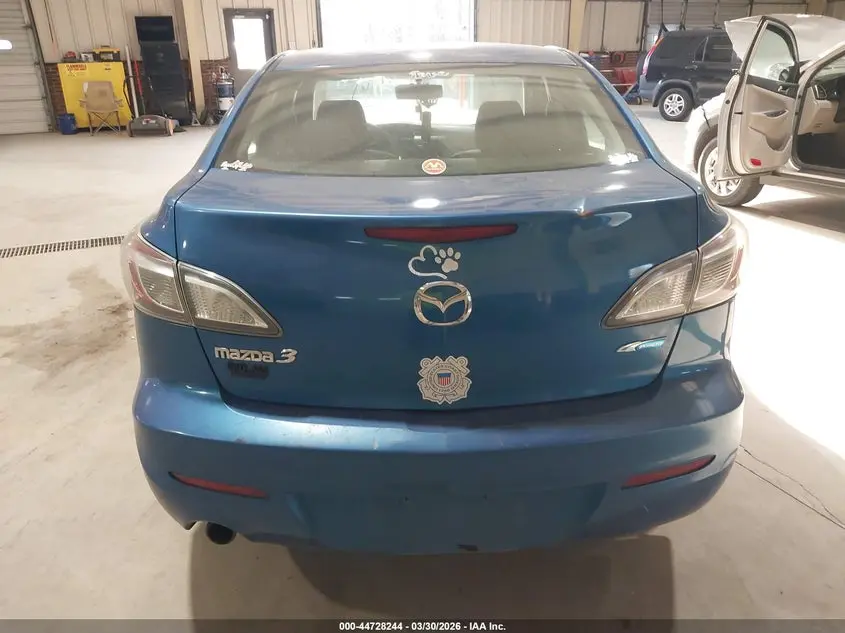 2012 MAZDA MAZDA3  