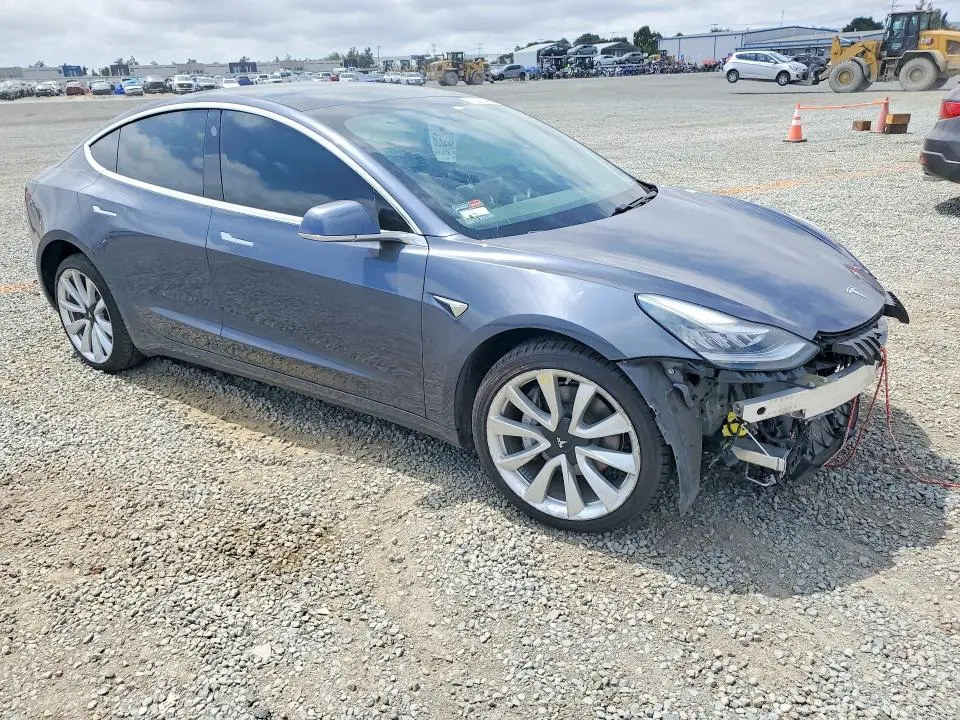 2020 TESLA MODEL 3   
