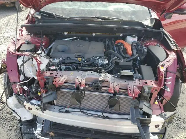 2024 TOYOTA VENZA LE  