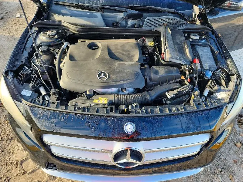 2016 MERCEDES-BENZ GLA 250  