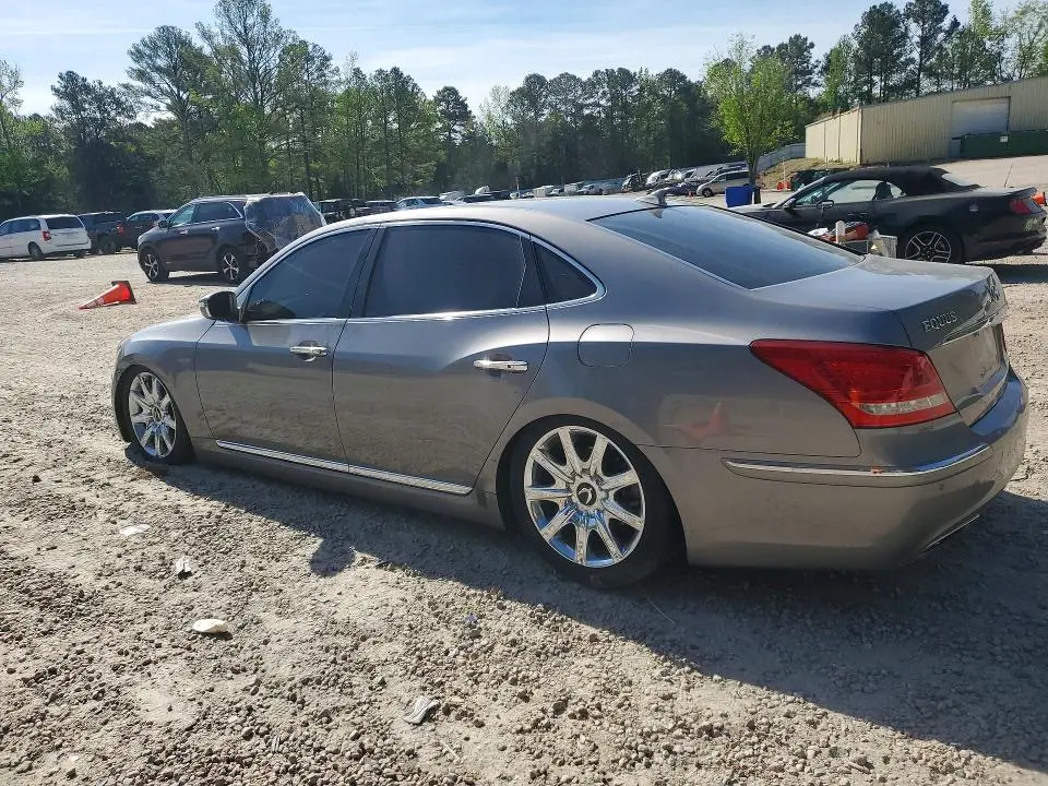 2011 HYUNDAI EQUUS SIGNATURE  