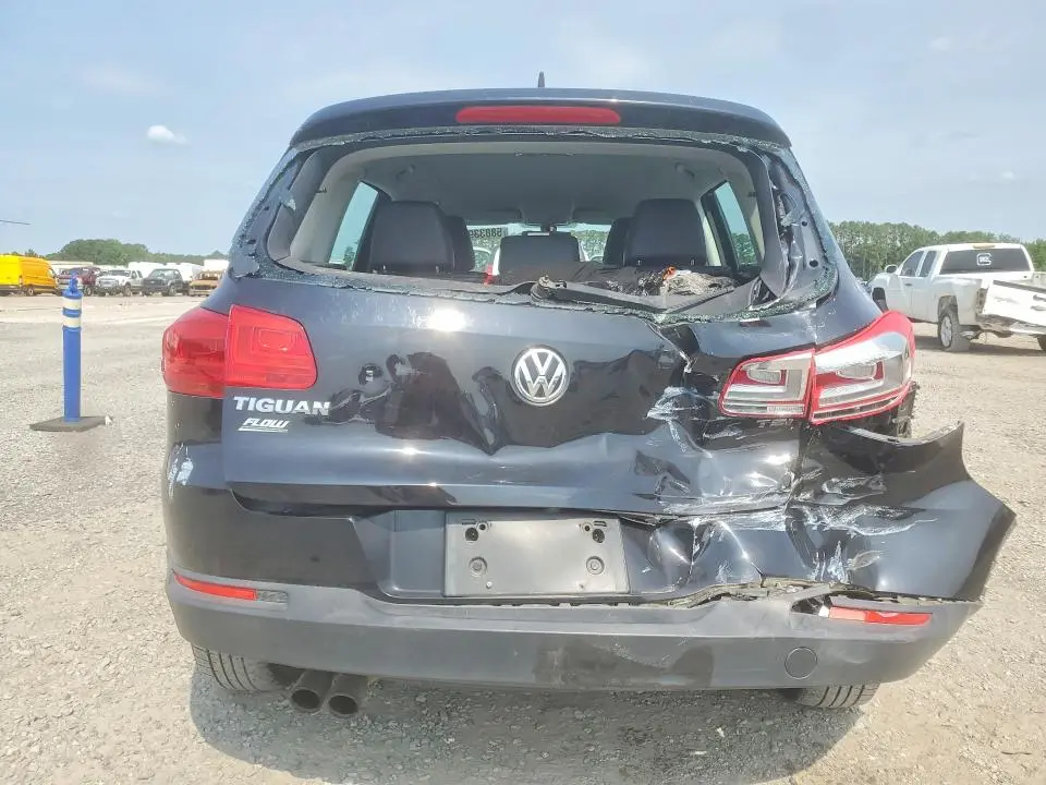 2017 VOLKSWAGEN TIGUAN S  