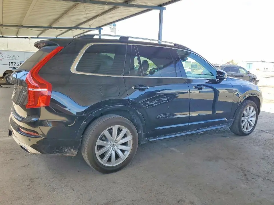 2016 VOLVO XC90 T6  