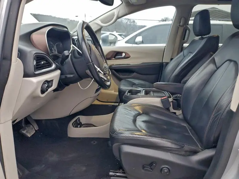 2019 CHRYSLER PACIFICA TOURING L  