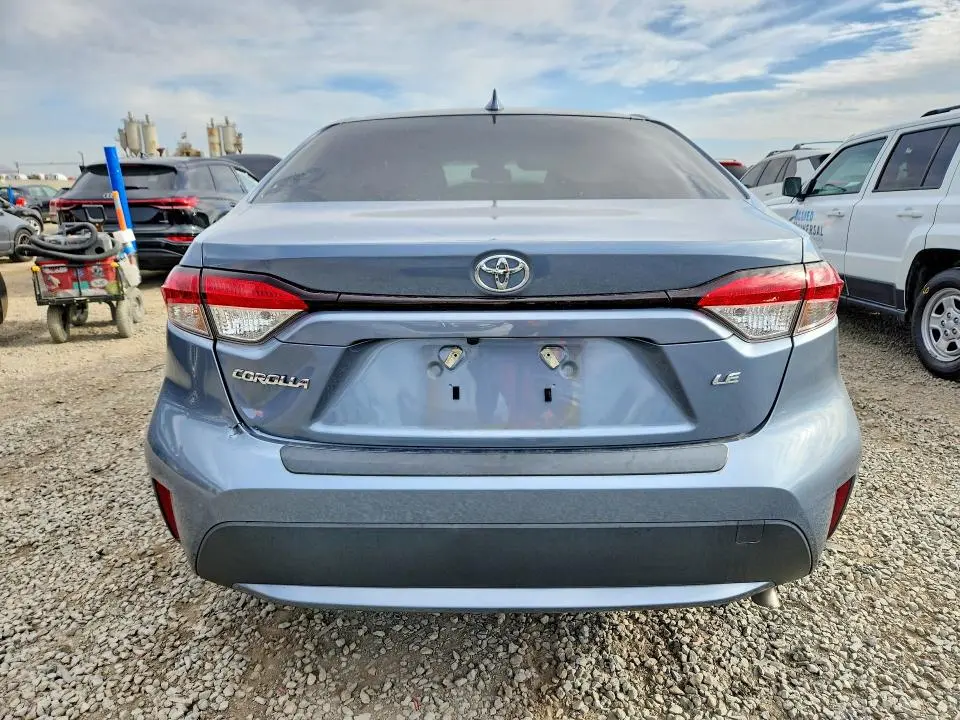2022 TOYOTA COROLLA LE  