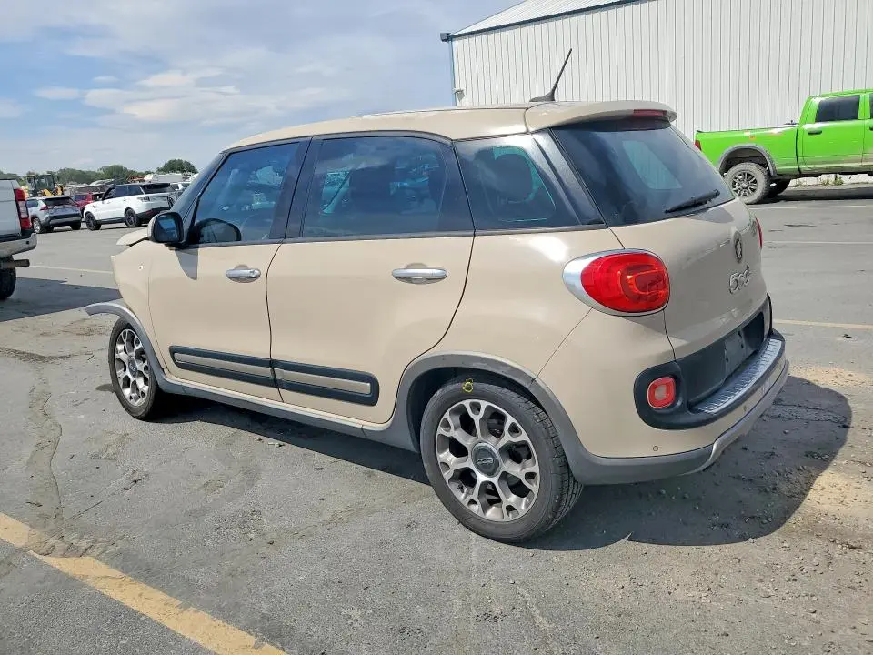 2014 FIAT 500L TREKKING  