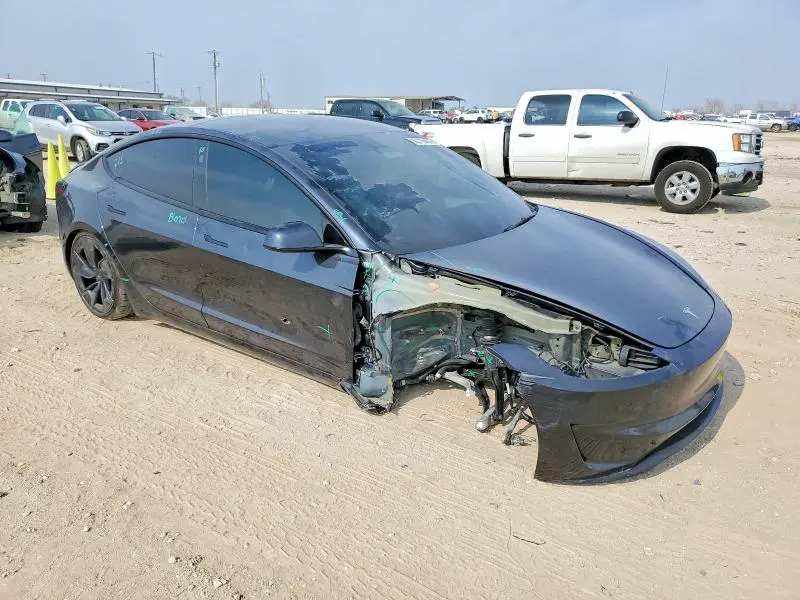 2024 TESLA MODEL 3   