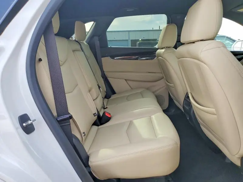 2019 CADILLAC XT5   