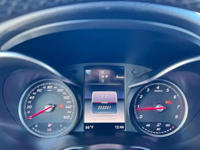 2017 MERCEDES-BENZ GLC 300 4MATIC  