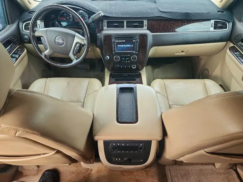 2013 GMC YUKON XL DENALI  