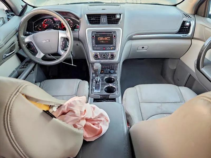 2015 GMC ACADIA SLT-1  