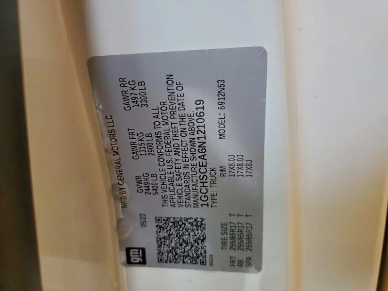 2022 CHEVROLET COLORADO LT  