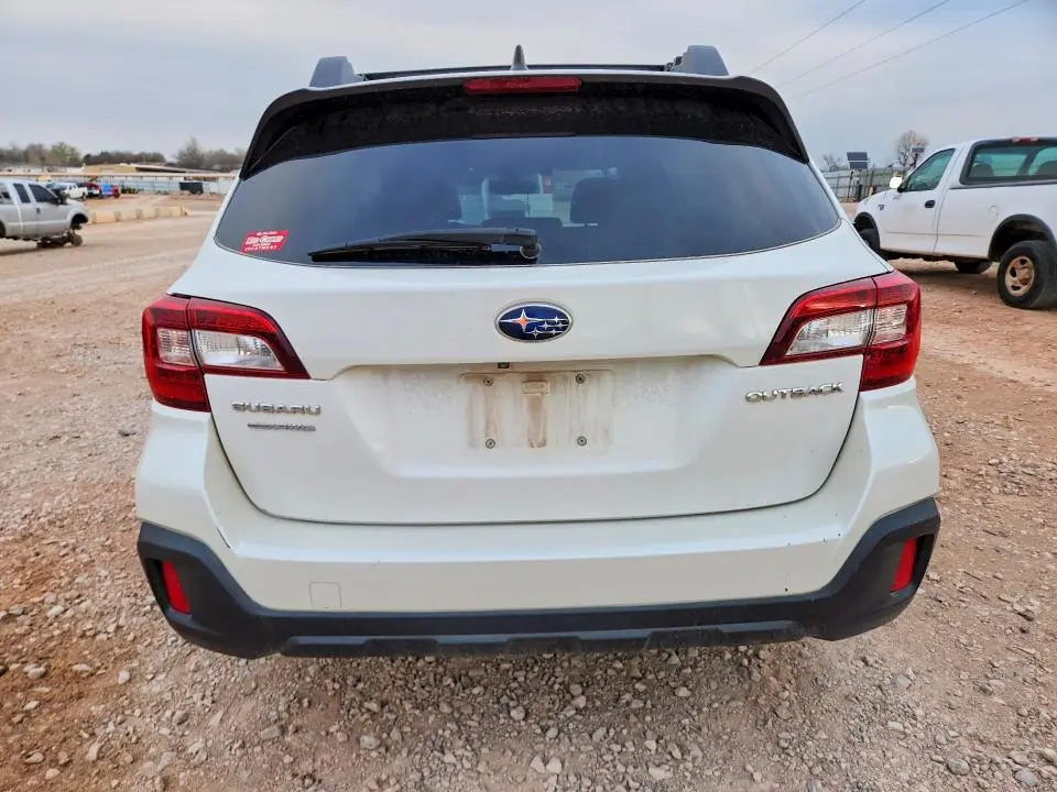 2018 SUBARU OUTBACK 2.5I PREMIUM  