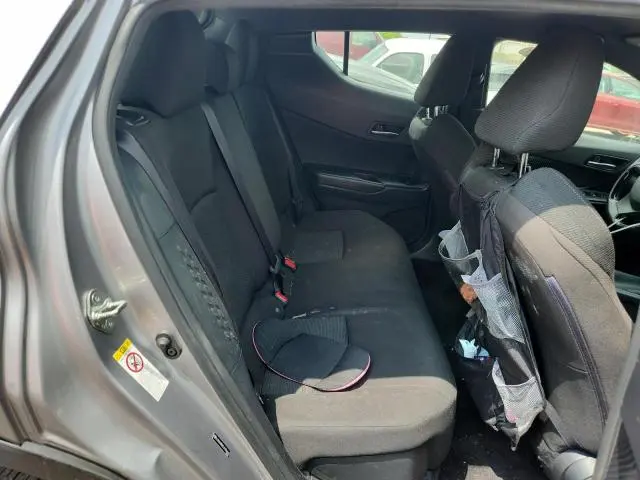 2018 TOYOTA C-HR XLE  