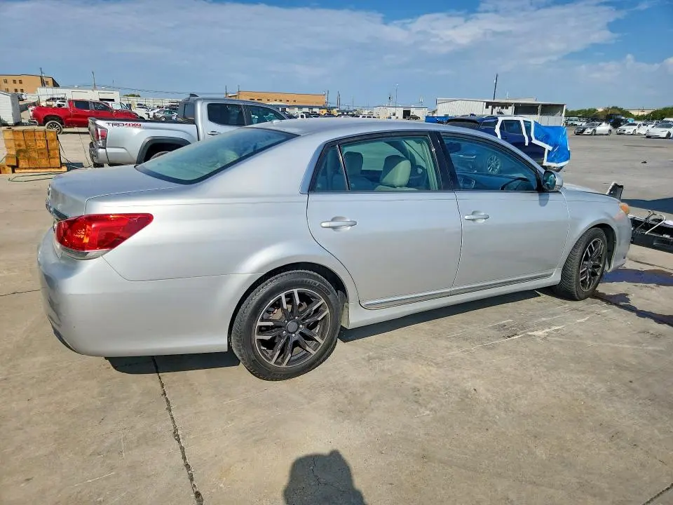 2011 TOYOTA AVALON BASE  